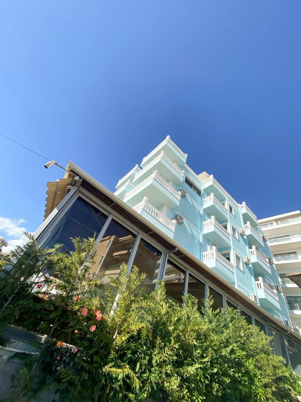 Hotel Abedini ซารานเดอ ภายนอก รูปภาพ