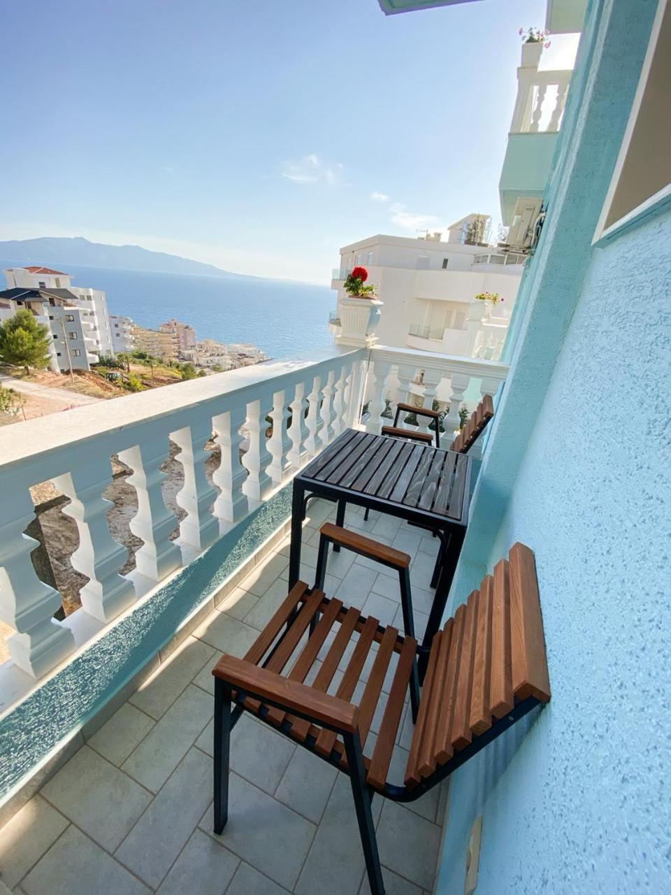 Hotel Abedini ซารานเดอ ภายนอก รูปภาพ